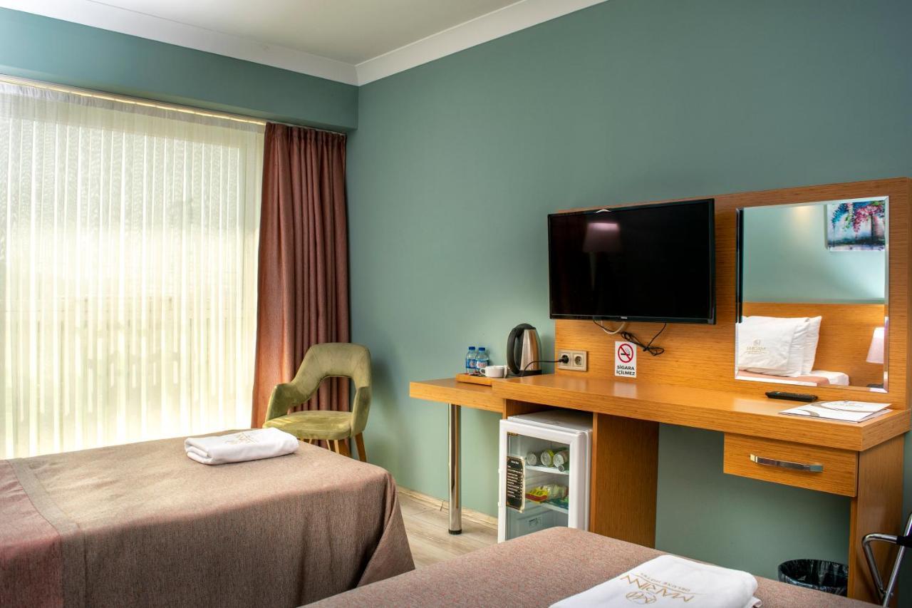 Marinn Deluxe Hotel Altinova  ภายนอก รูปภาพ