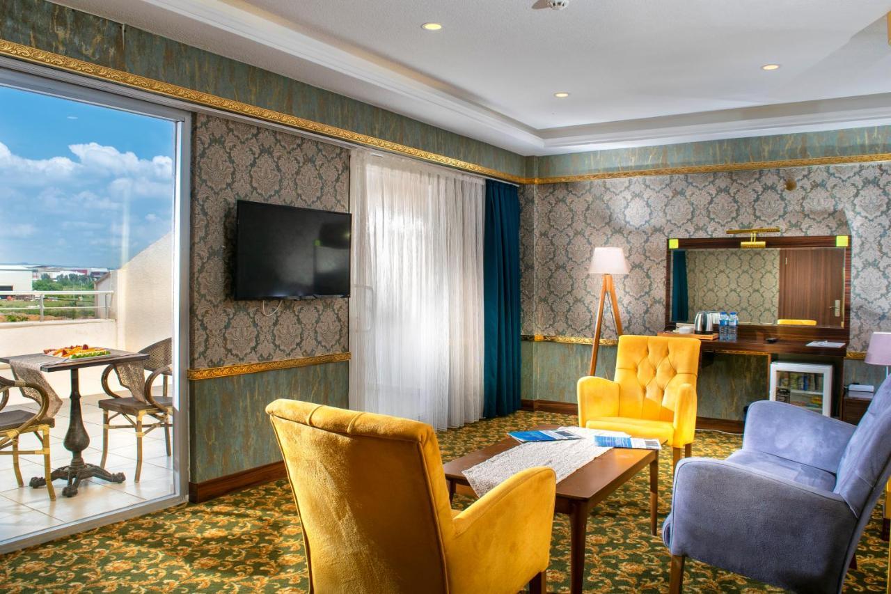 Marinn Deluxe Hotel Altinova  ภายนอก รูปภาพ